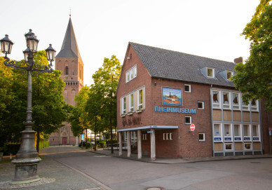 Gebäudeansicht Rheinmuseum