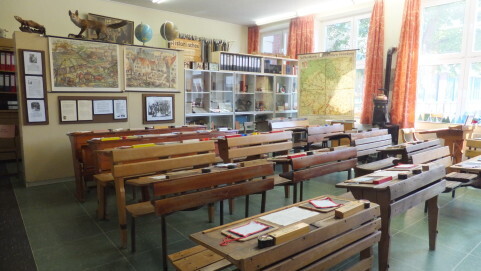 Klassenzimmer, hinten