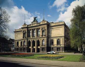 Kunstmuseen Krefeld, Kaiser Wilhelm Museum