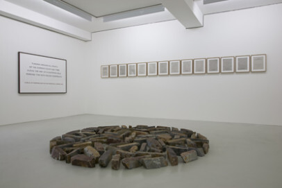 Museum DKM; Richard Long, Cornish Slate Circle, 1983