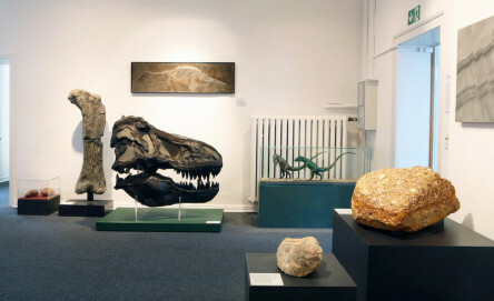 Mineralien-Museum, Innenansicht