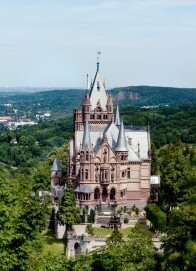 Schloss Drachenburg, Südansicht