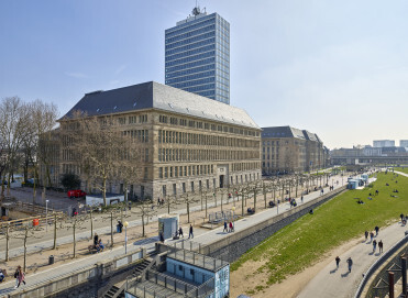 Behrensbau, Mannesmannufer in Düsseldorf